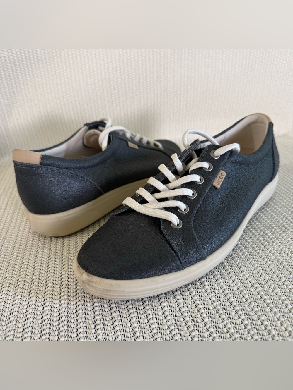 ECCO Soft 7 Gray Leather Lace Up Sneakers Women’s EU 41 US 10-10.5 Comfort Shoes